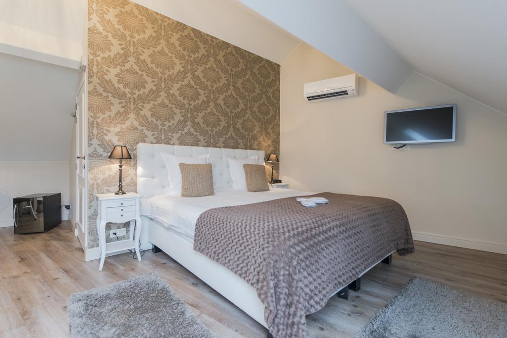 Boutique Hotel Caelus VII Tongeren Luaran gambar